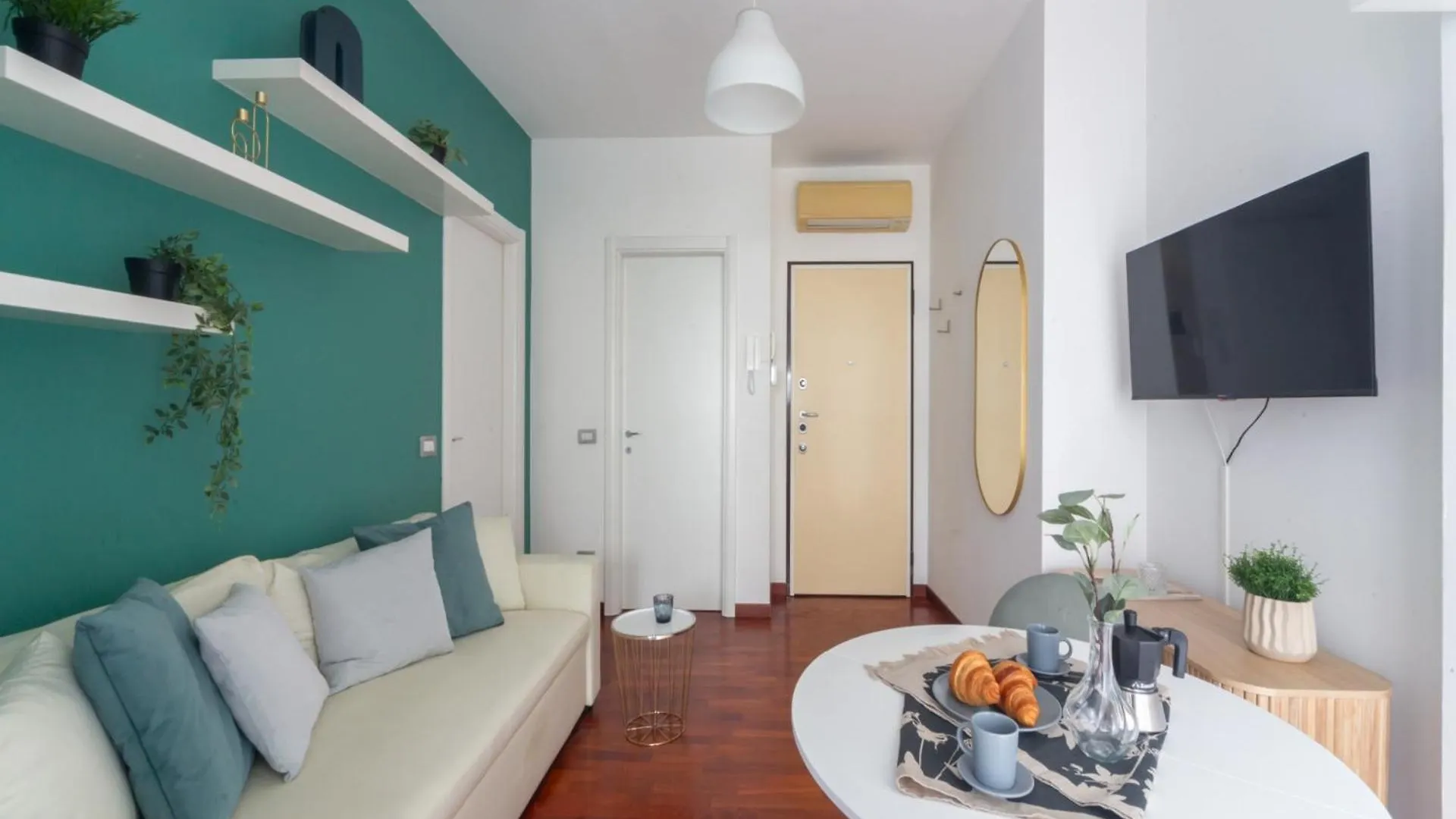 מילאנו The Best Rent - One-Bedroom Apartment With A Terrace In Corso Sempione