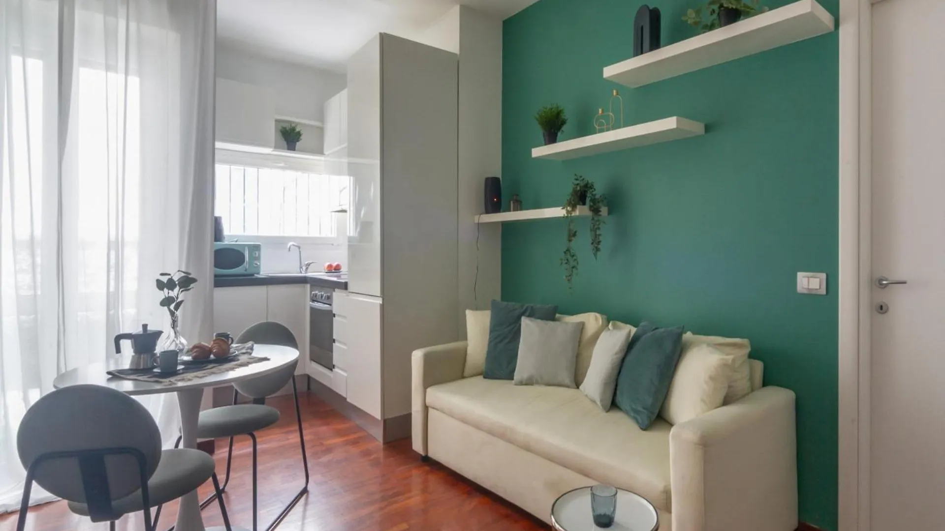 מילאנו The Best Rent - One-Bedroom Apartment With A Terrace In Corso Sempione 0*,
